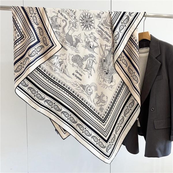 Double Side Print Big Wool Lady Square Bandana