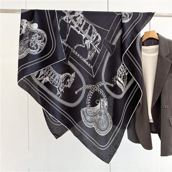 Print Fashion Silk Wool big Square Shawl for Winter